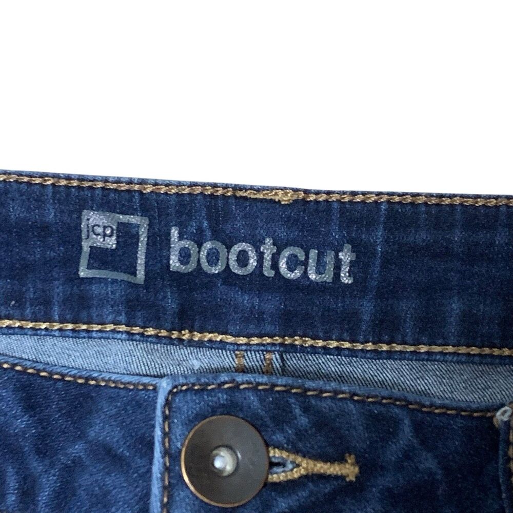 JC Penney Bootcut Jeans Womens Size 12/31 Dark Blue Wash Mid-Rise 5-Pocket - Picture 10 of 13